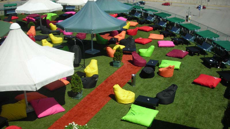 Kafe suni çim halı 